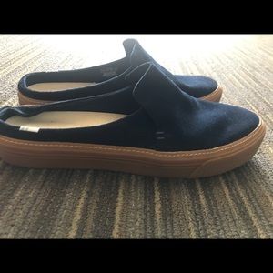 TOMS slip ons